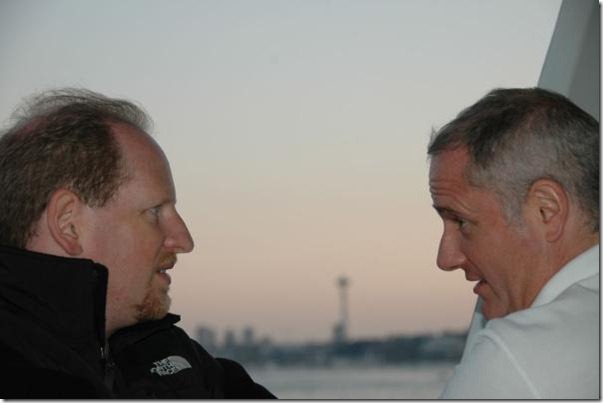 SpaceNeedleCoweredInFear20081121 SpaceNeedleCoweredInFear20081121